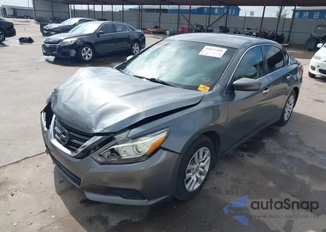 2017 Nissan Altima 2.5 S z USA, uszkodzony, nr VIN 1N4AL3AP9HN347369